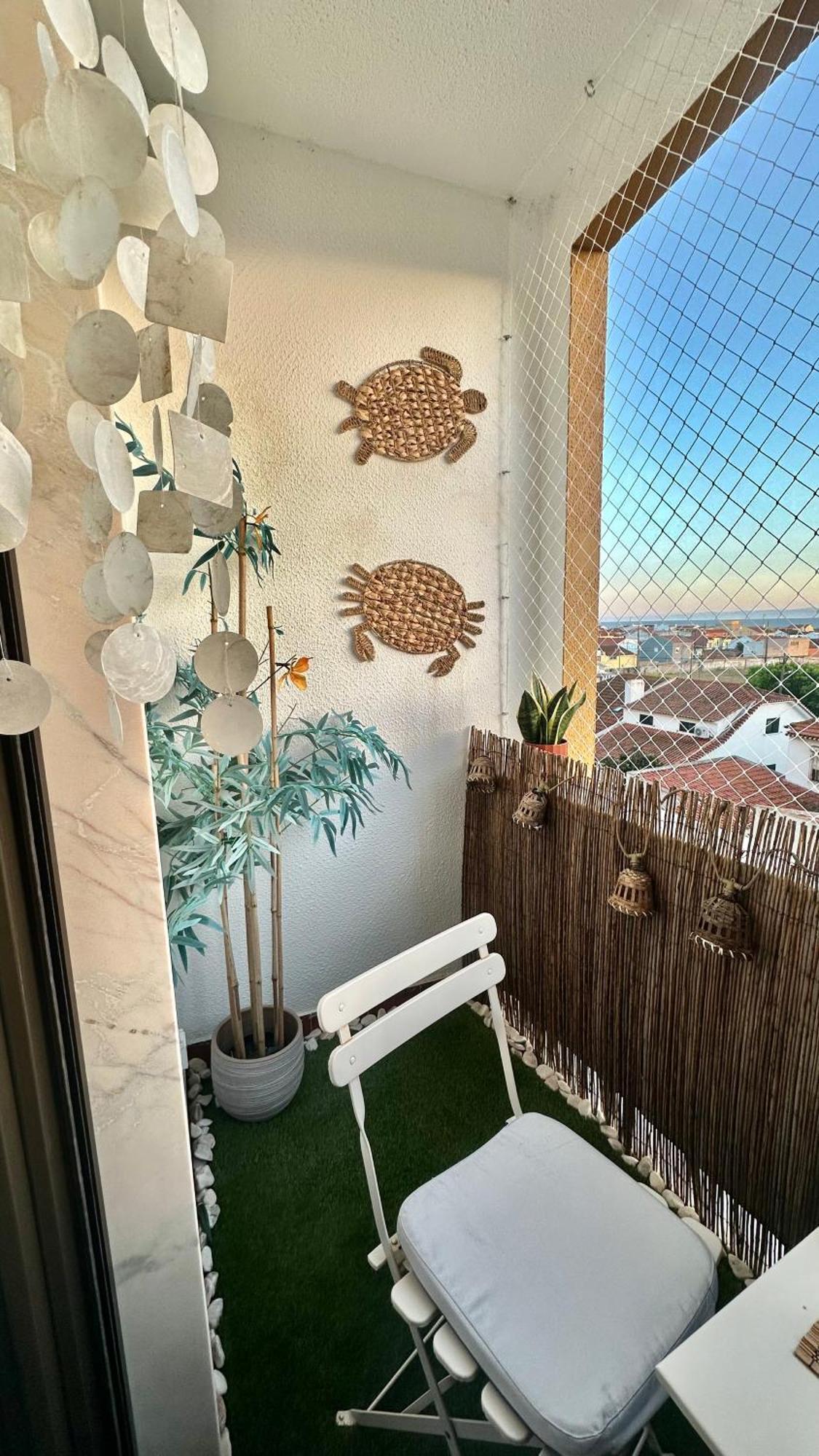 1-Bedroom Sea View Apartment With Private Balcony Costa Da Caparica, Just 5 Minutes From The Beach Costa de Caparica Εξωτερικό φωτογραφία