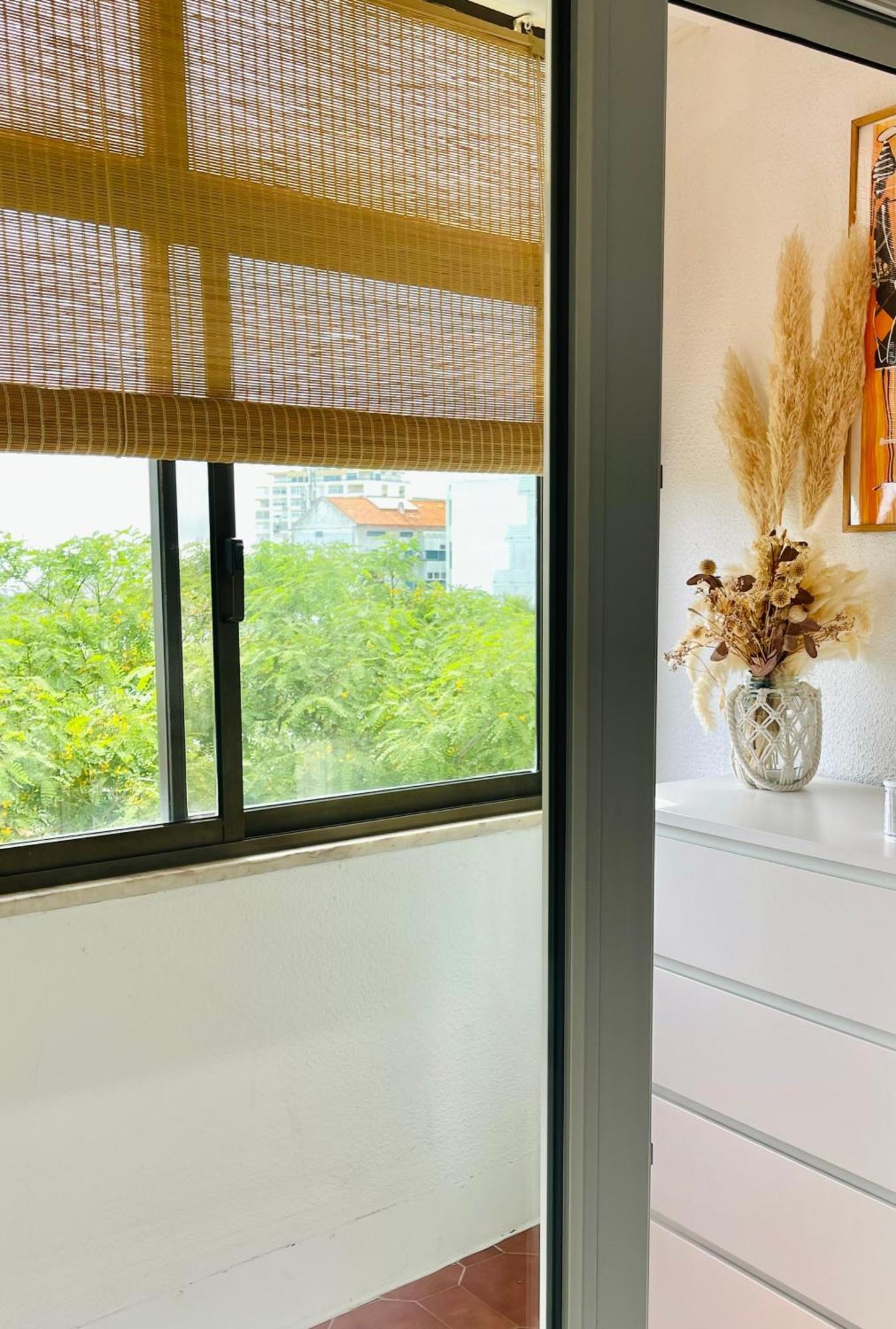 1-Bedroom Sea View Apartment With Private Balcony Costa Da Caparica, Just 5 Minutes From The Beach Costa de Caparica Εξωτερικό φωτογραφία